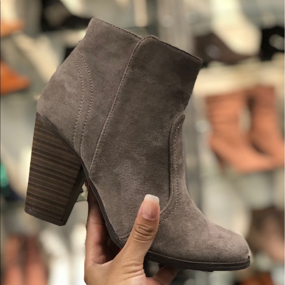 LAST1♥️ Suede Western Stacked Heel Booties - Picture 5 of 7